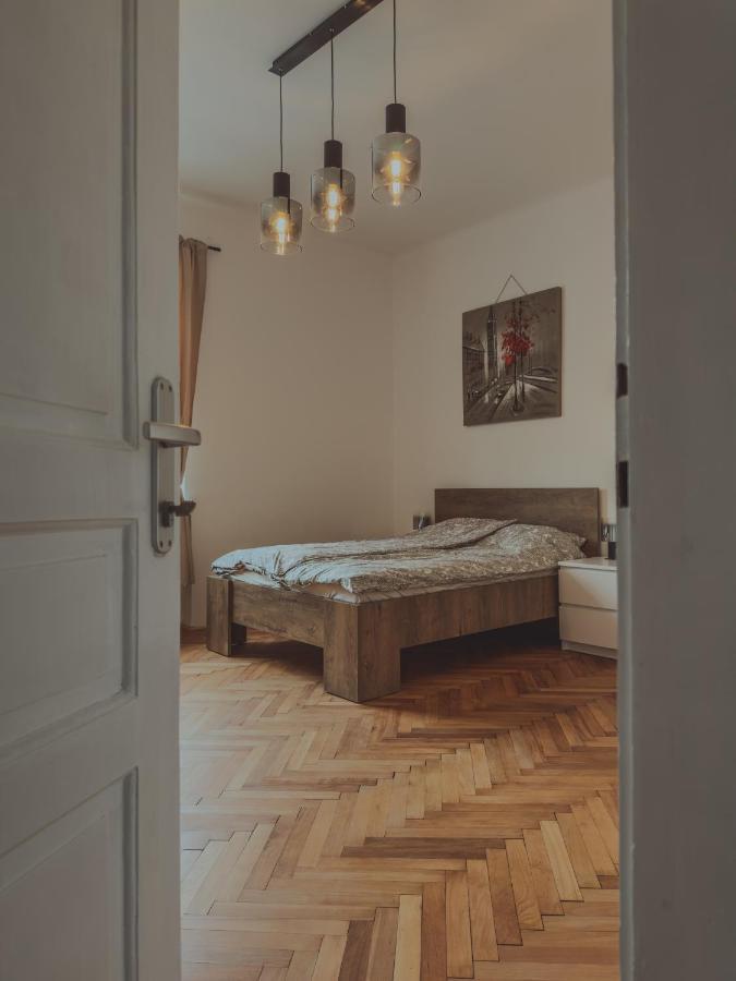 Pirc Apartment On Dunajska Street Ljubljana Exterior photo